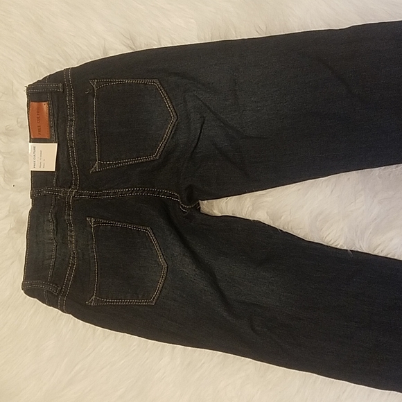 FREE CULTURE SKINNY BLUE JEANS - Picture 4 of 5